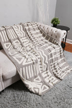 Load image into Gallery viewer, Jcl6010 Throw Blankets
