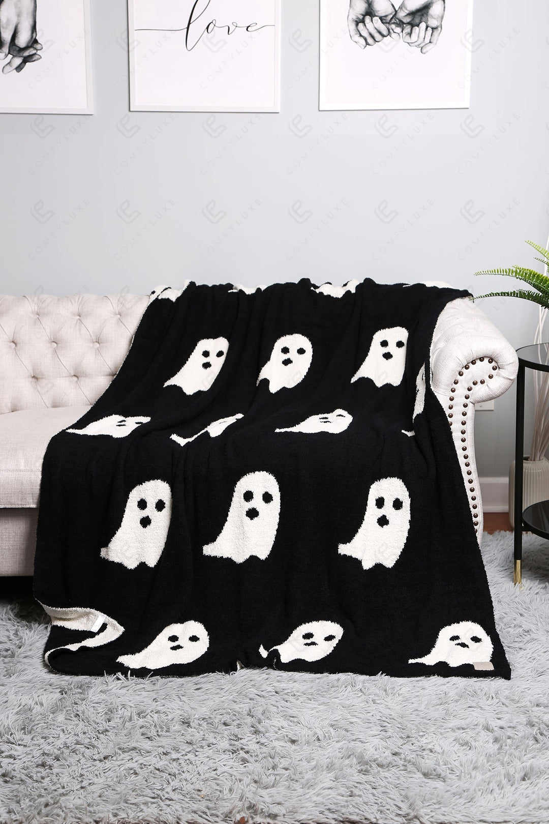 Jcl4317 Black Throw Blankets
