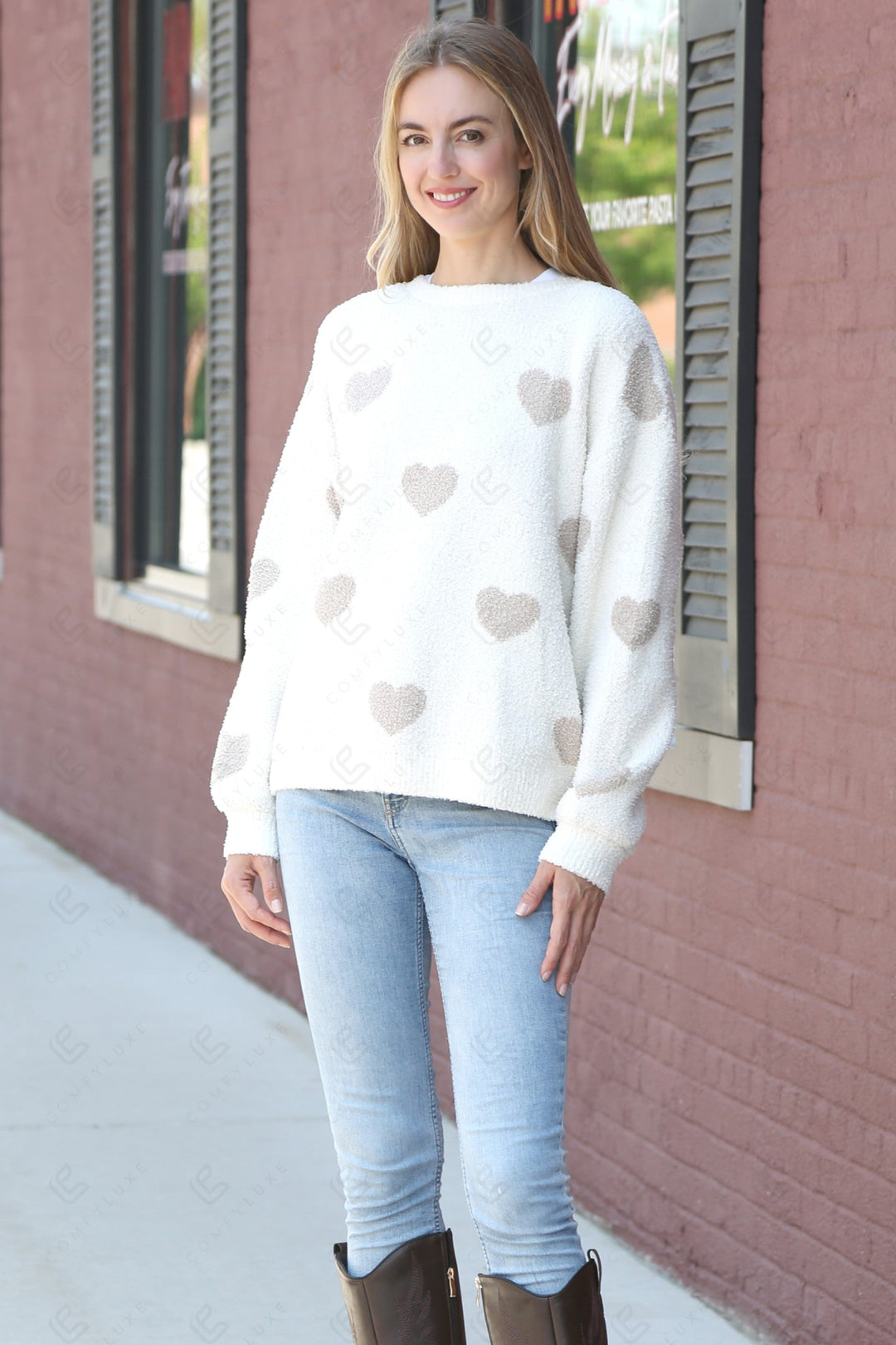HEART PATTERN SWEATER APPAREL