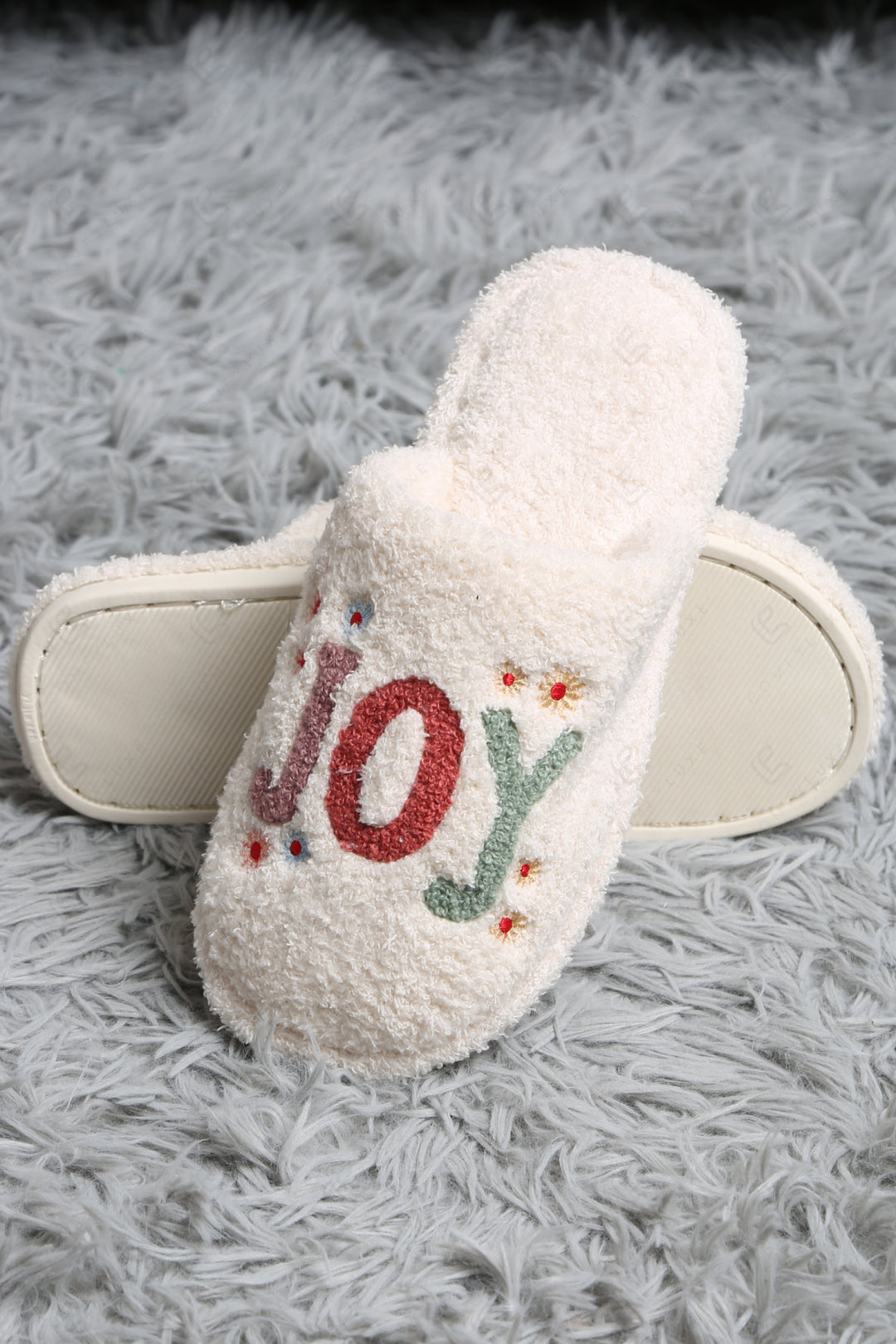 JOY &amp; FLORAL PATTERN SLIPPERS SLIPPERS/SLIDES
