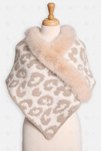 Load image into Gallery viewer, Jcl4022 Beige Apparel
