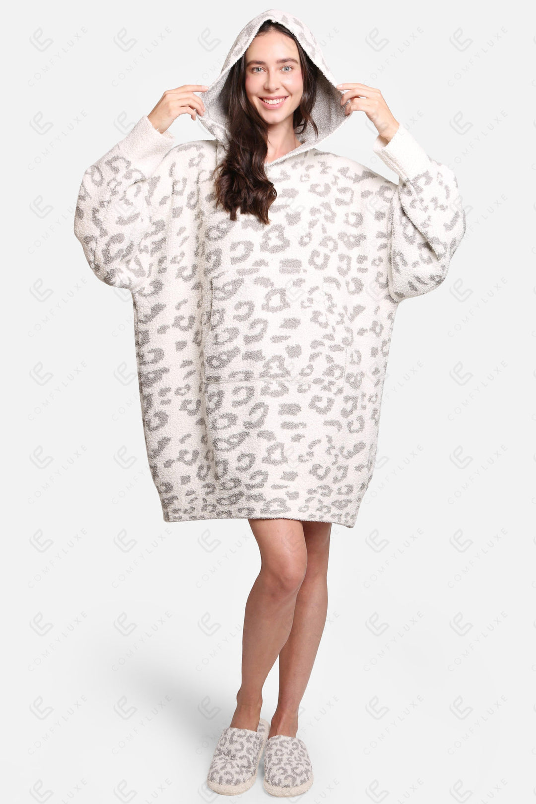 LEOPARD PATTERN WEARABLE BLANKET APPAREL