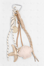 Load image into Gallery viewer, SEASHELL &amp; STARFISH KEYCHAIN/BAG CHARM KEYCHAINS
