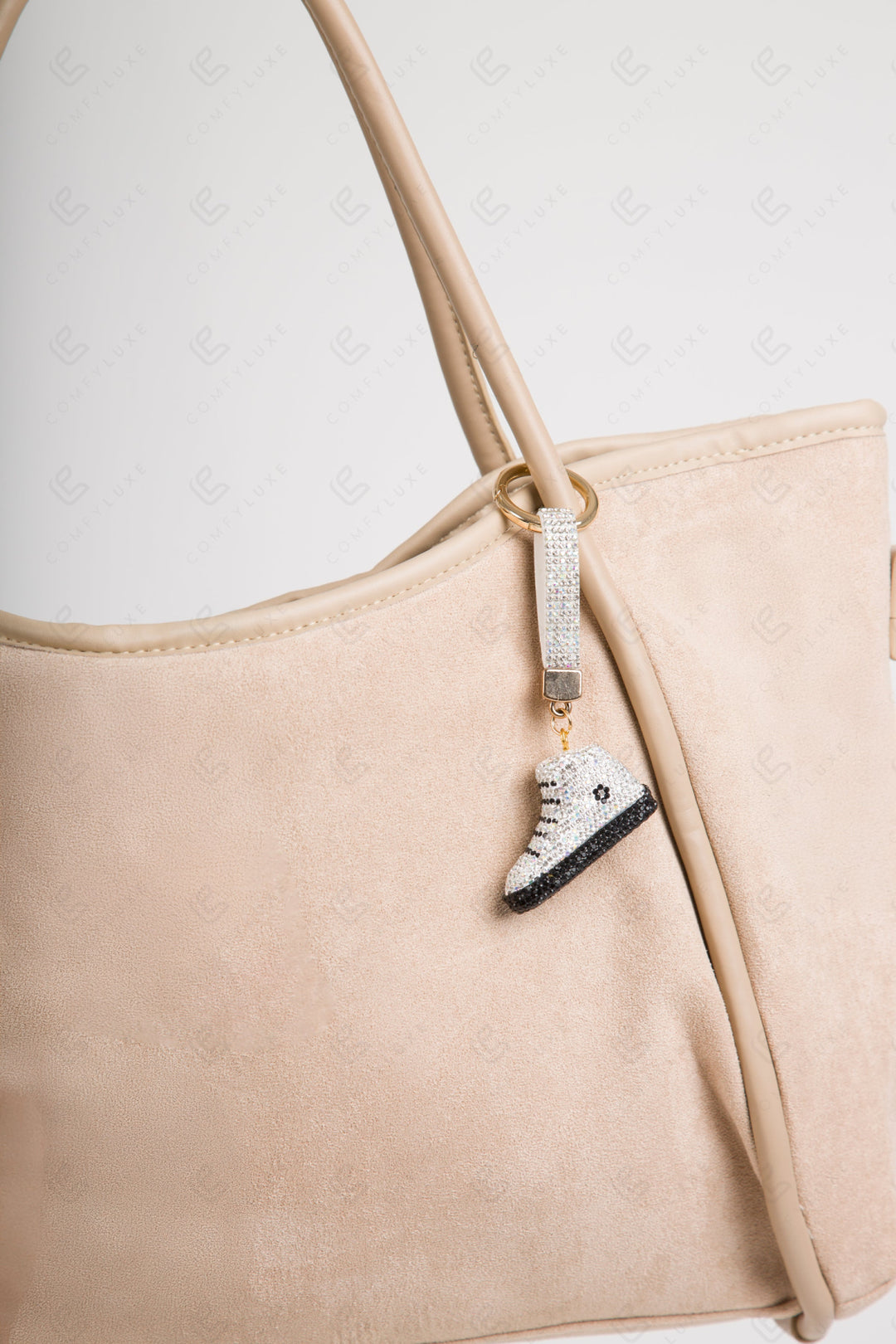 SNEAKER KEYCHAIN/BAG CHARM KEYCHAINS