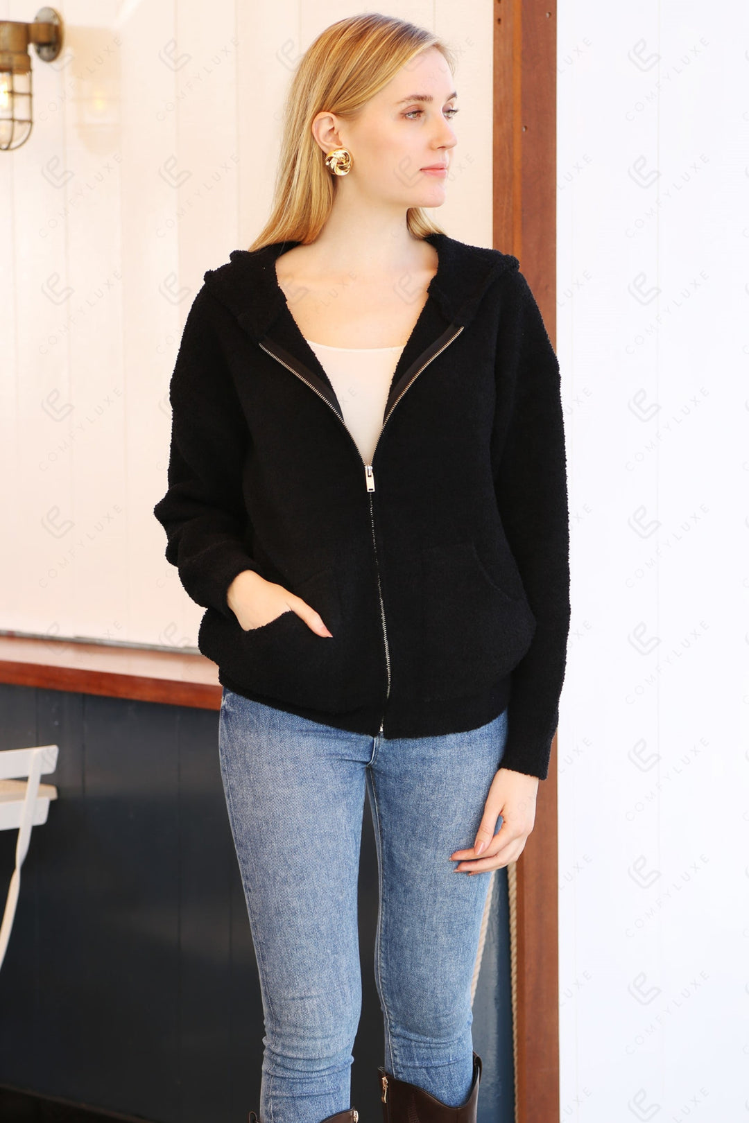 Jcl6206 Black Apparel