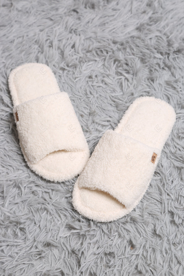 Jcl6109 Ivory / M/L Slippers/Slides
