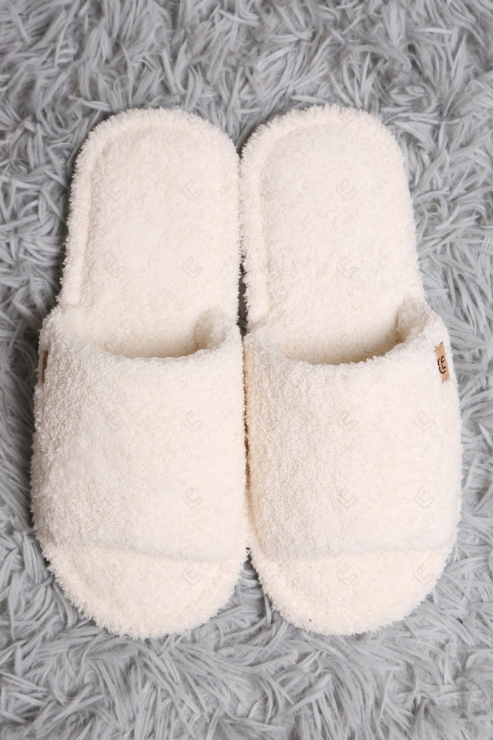Jcl6109 Ivory / M/L Slippers/Slides