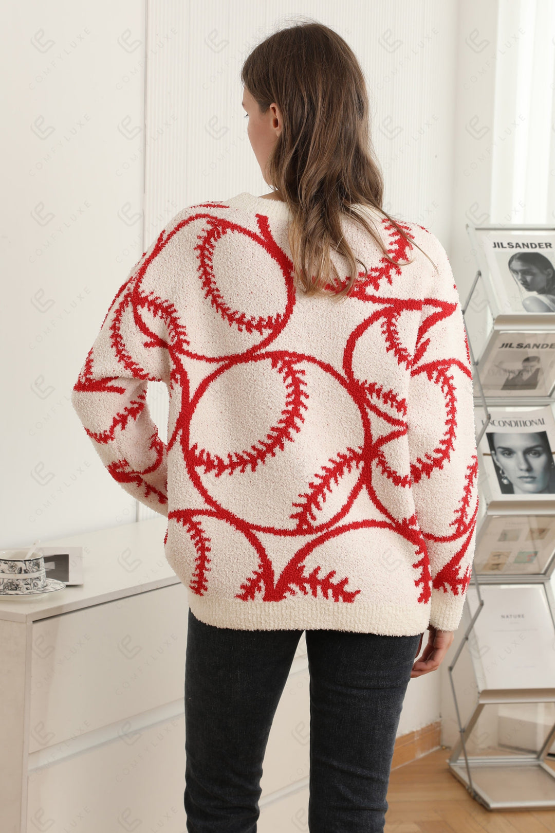 SPORTS PATTERN SWEATER APPAREL