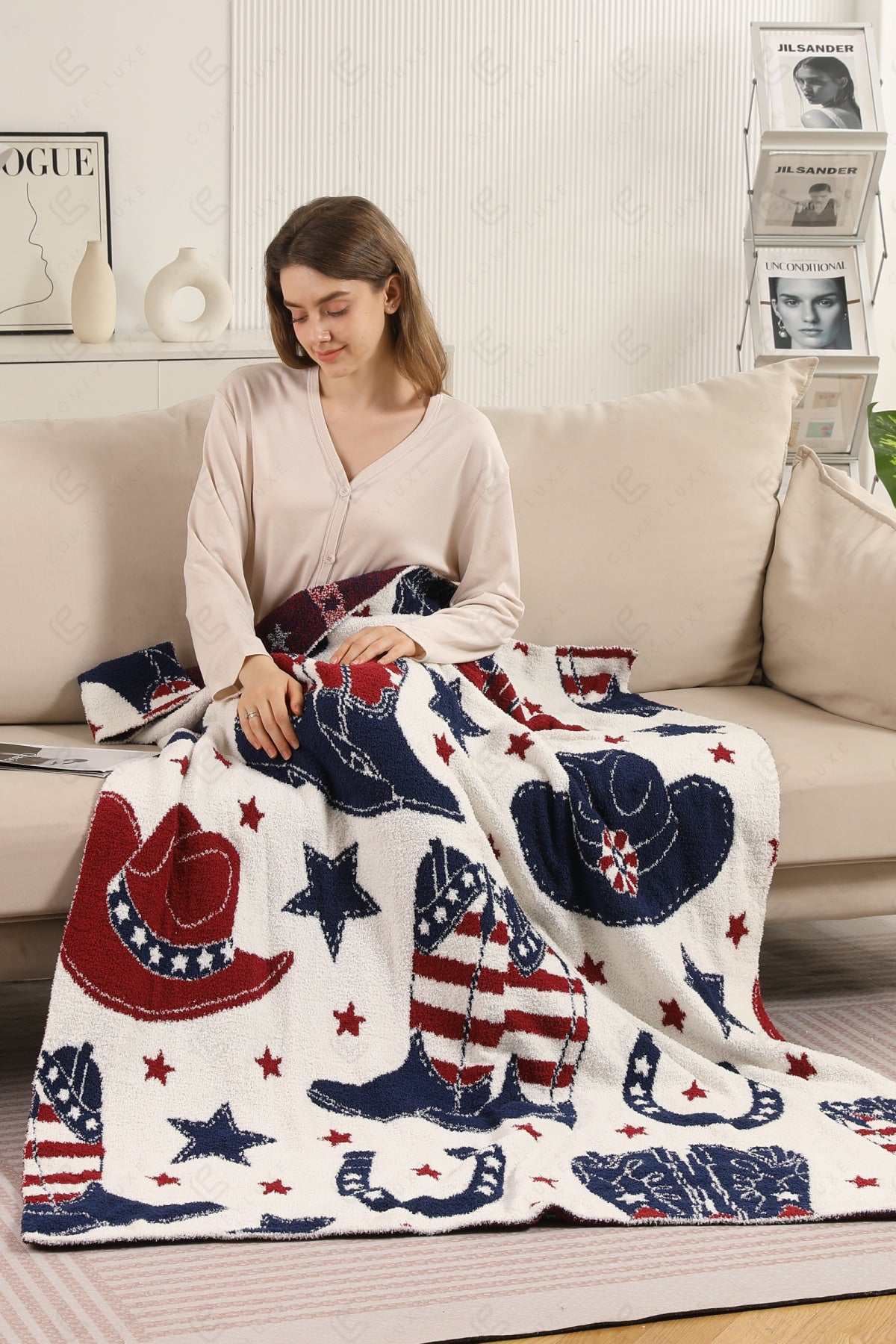 WESTERN PATTERN THROW BLANKET RED/NAVY THROW BLANKETS